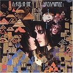 Siouxsie_&_the_Banshees-A_Kiss_in_the_Dreamhouse.jpg